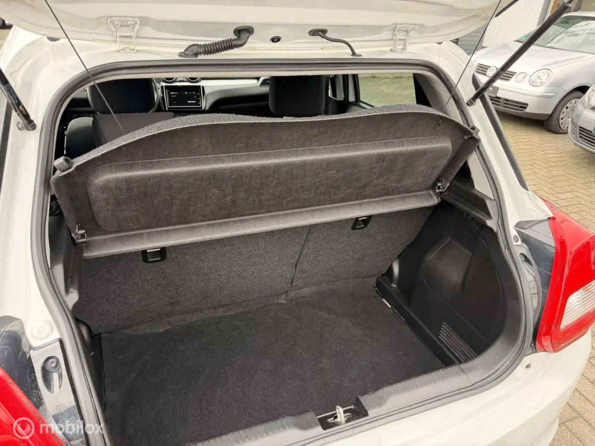 1.2 Comfort| stoelverwarming |navi| Camera