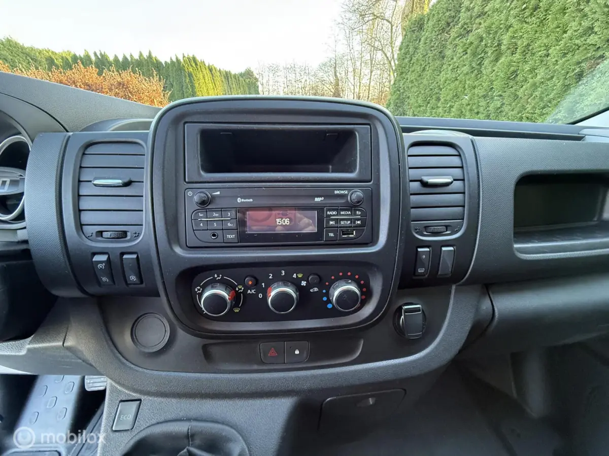 bestel 1.6 dCi 95 T29 L1H1 Générique