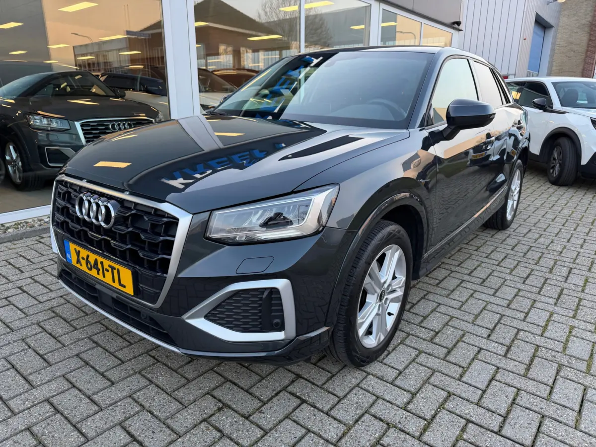 35 TFSI S Edition Camera | App connect