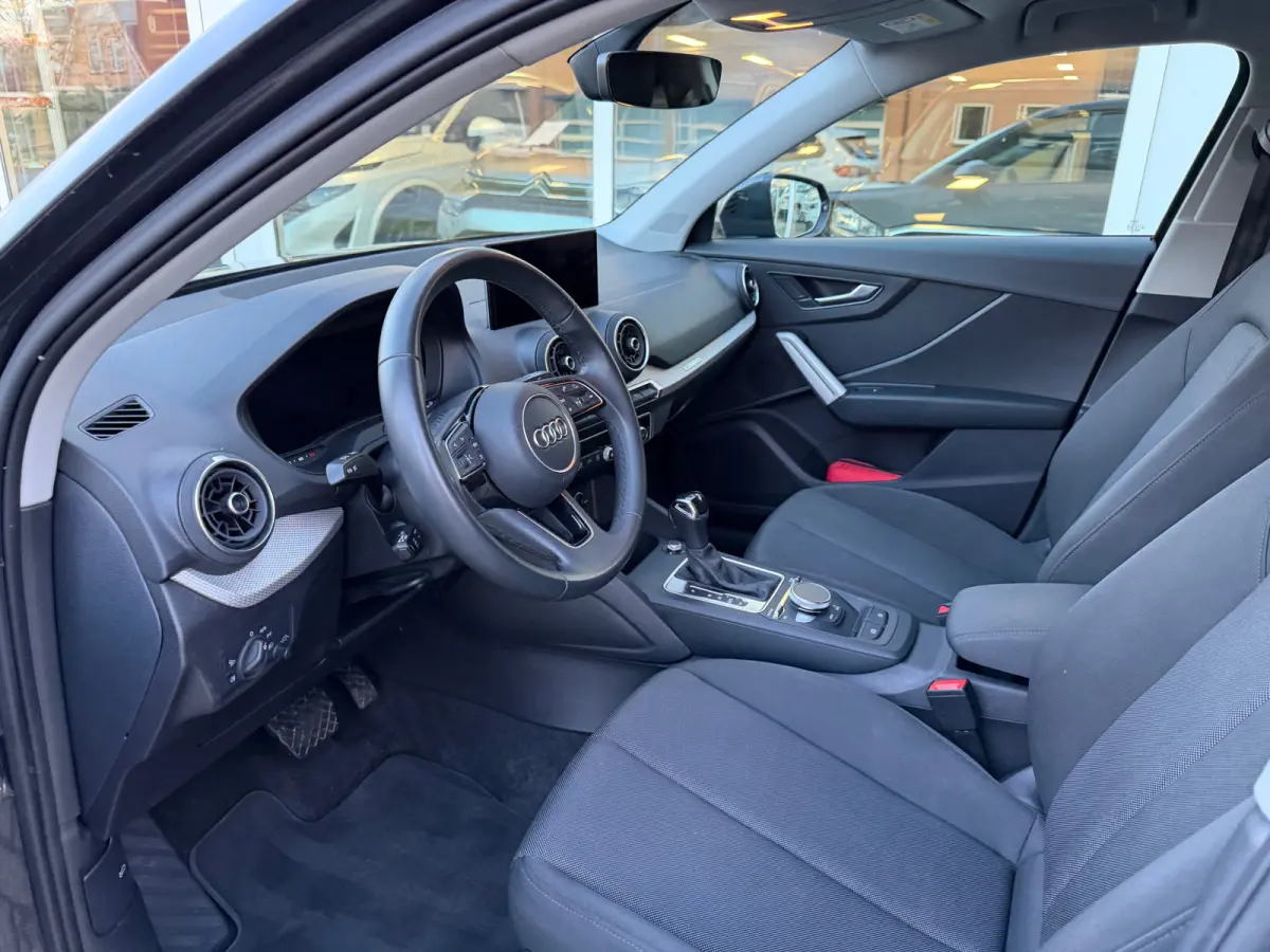35 TFSI S Edition Camera | App connect