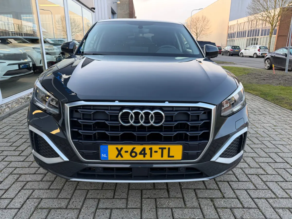 35 TFSI S Edition Camera | App connect