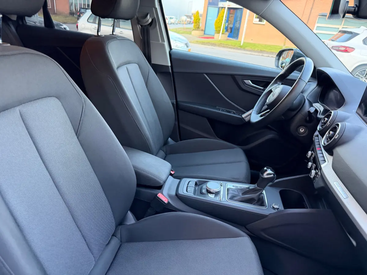 35 TFSI S Edition Camera | App connect
