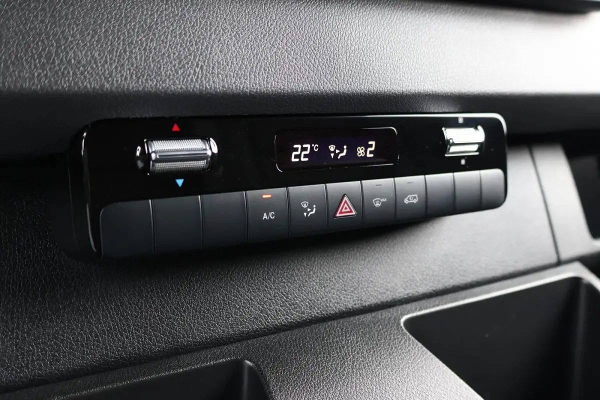 bestel 317 1.9 CDI L2H2 RWD