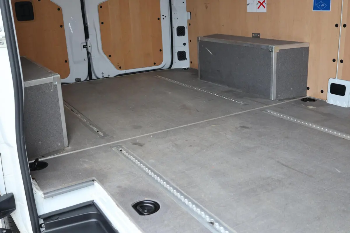 bestel 317 1.9 CDI L2H2 RWD