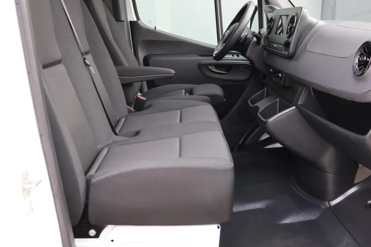 bestel 317 1.9 CDI L2H2 RWD
