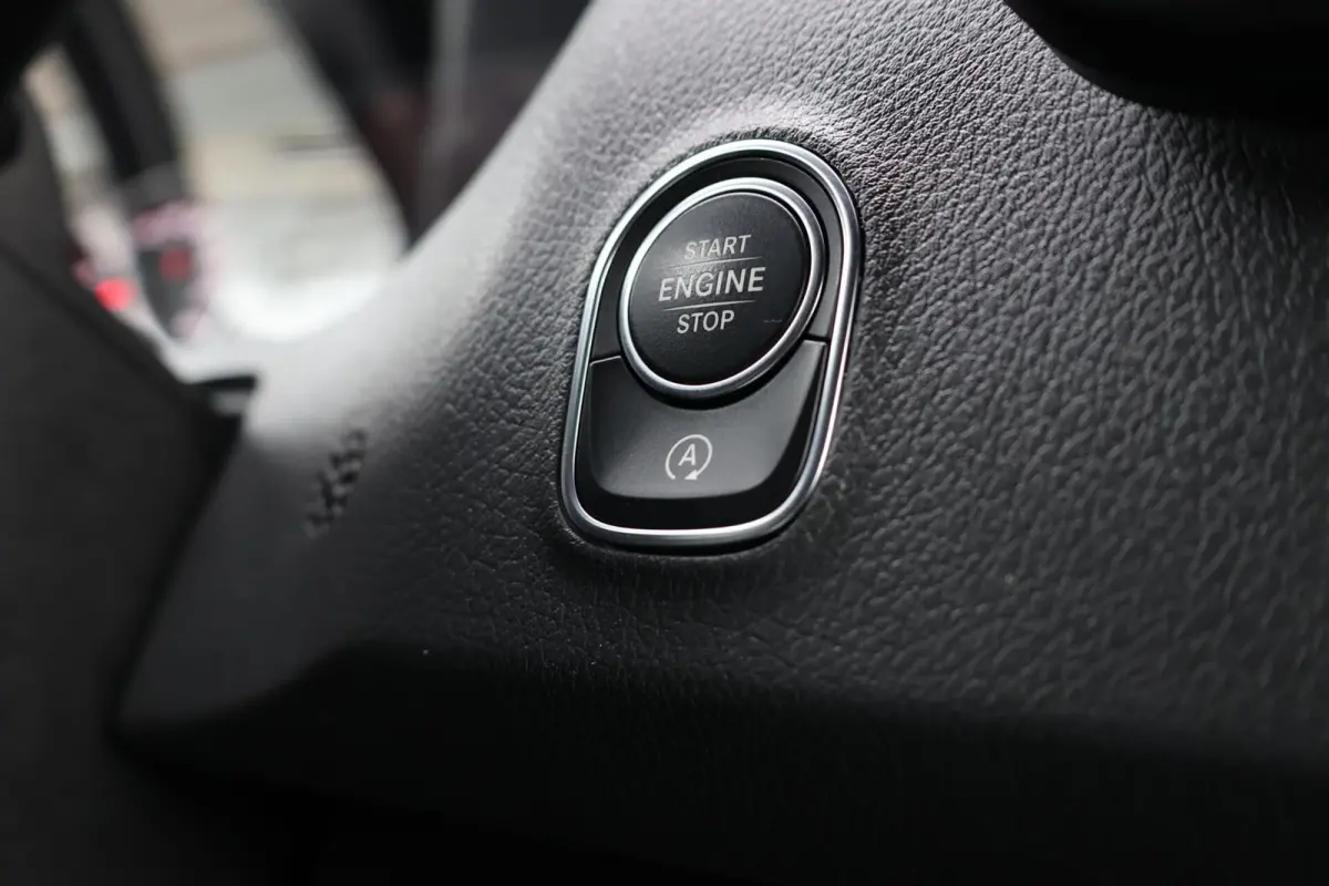bestel 317 1.9 CDI L2H2 RWD