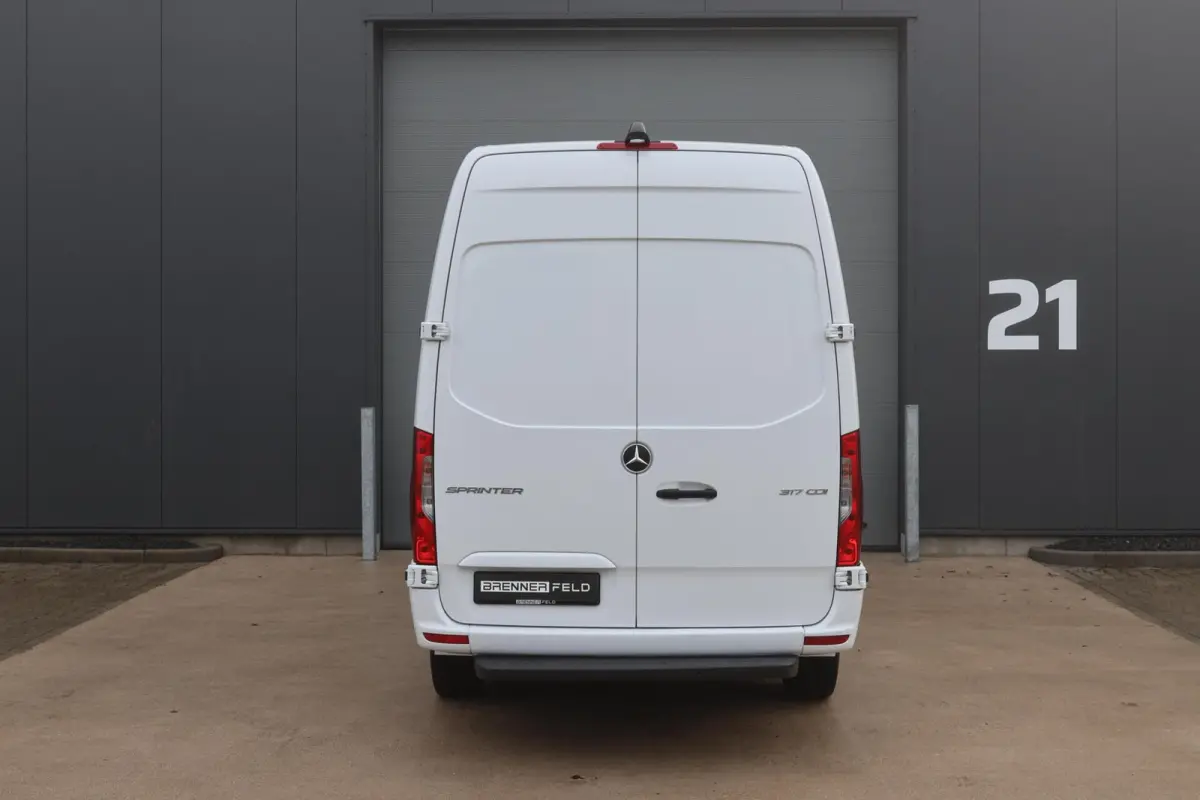bestel 317 1.9 CDI L2H2 RWD