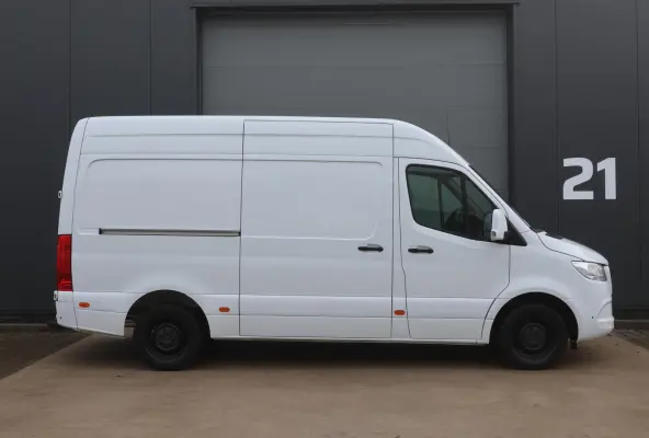 bestel 317 1.9 CDI L2H2 RWD