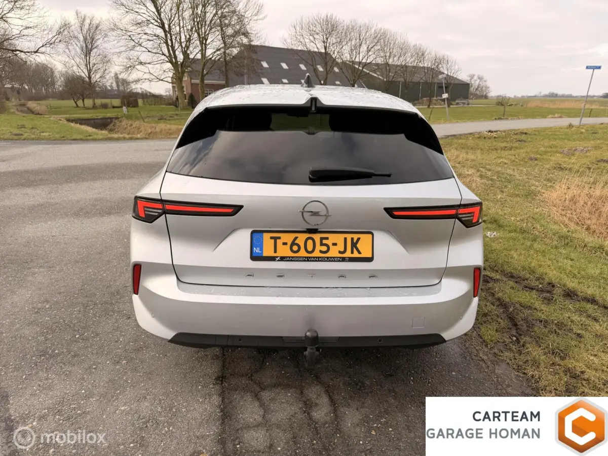 1.2 Turbo 130pk Business Edition trekhaak|Carplay/nav|Camera| Led