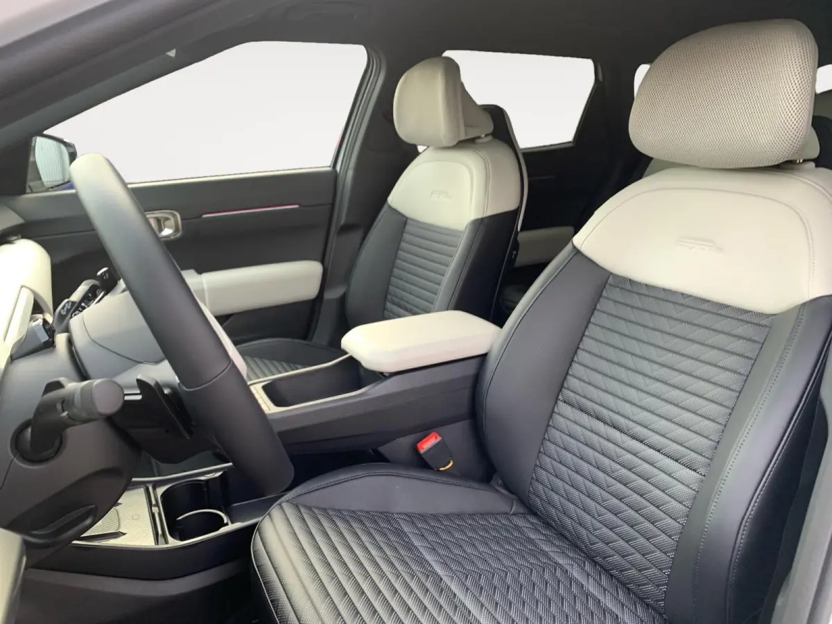 GT-Line 81.4 kWh | Informeer naar beschikbaarheid | 204 pk | 595 km actieradius | NU €3.895- Inruilpremie