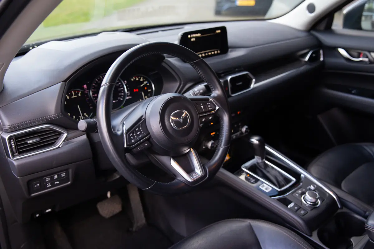 2.0 SkyActiv-G 165 Luxury , Adap. cruise, Bose, Stoel/stuurverwarming, Stoelventilatie, Leder