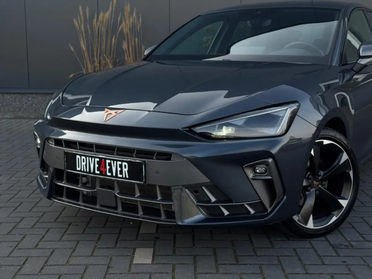 1.5 e-TSI 2025 GARANTIE NAVI CLIMATE APPLE CARPLAY LEDER