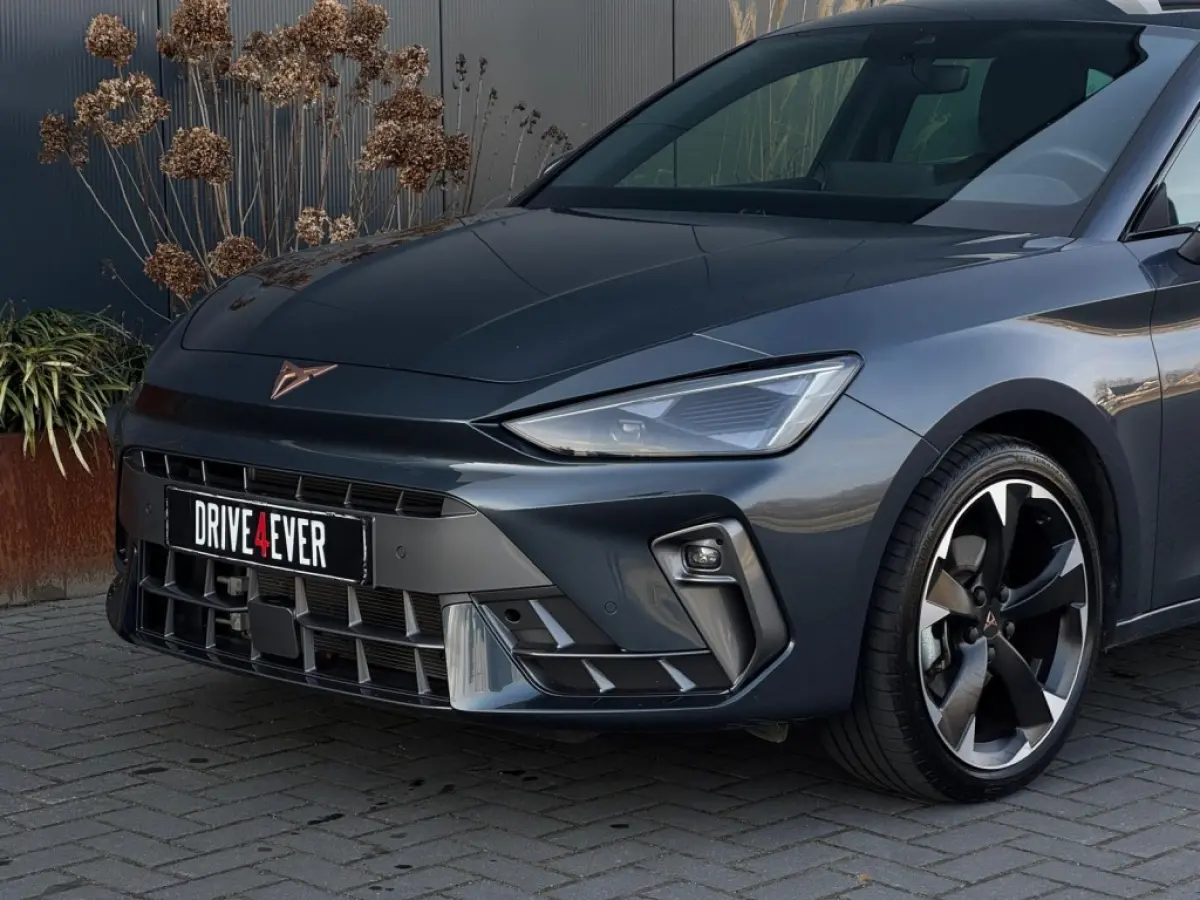 1.5 e-TSI 2025 GARANTIE NAVI CLIMATE APPLE CARPLAY LEDER