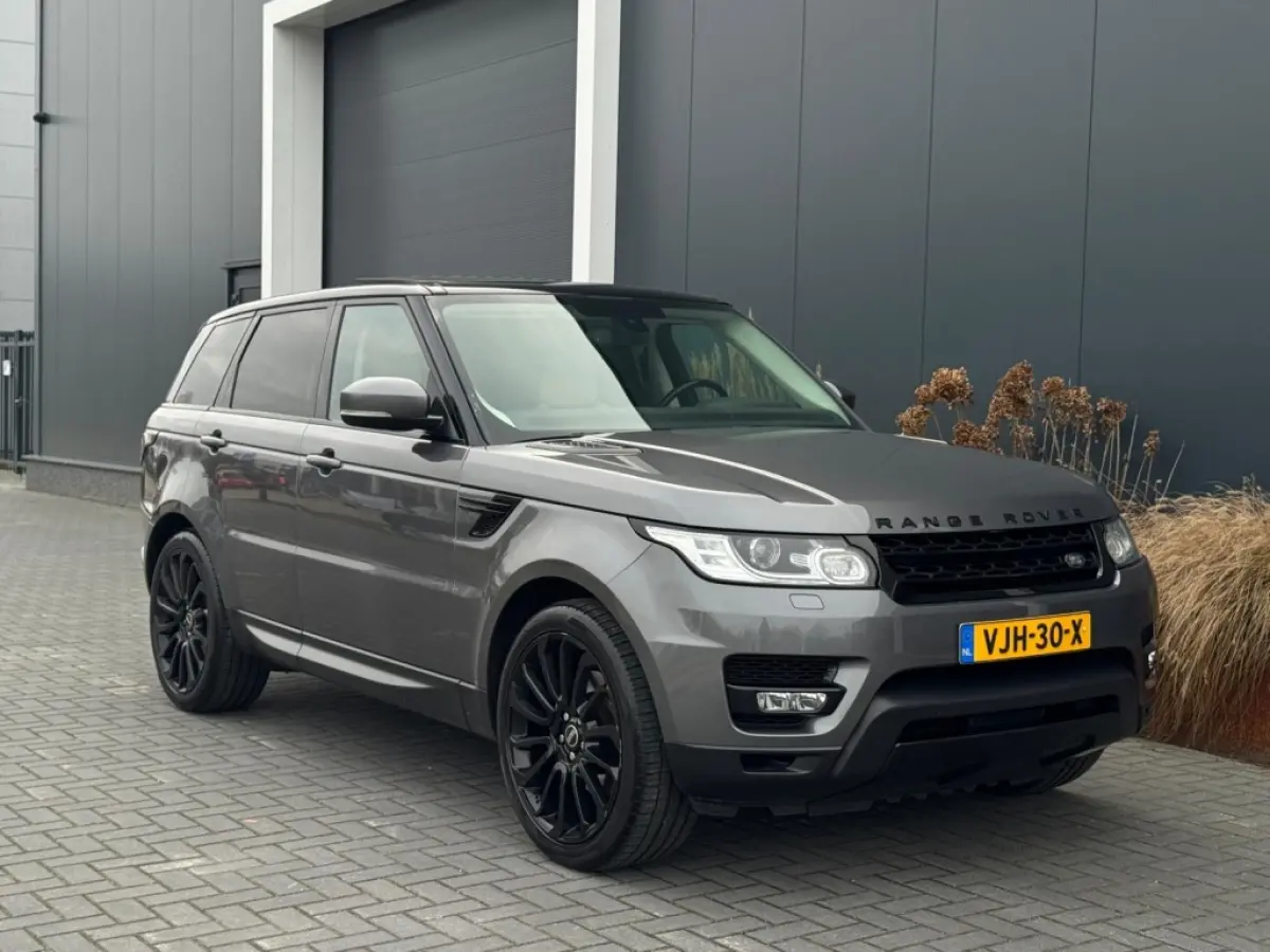 3.0 TDV6 GRIJS KENTEKEN M2017 PANO NAVI CAMERA LEDER