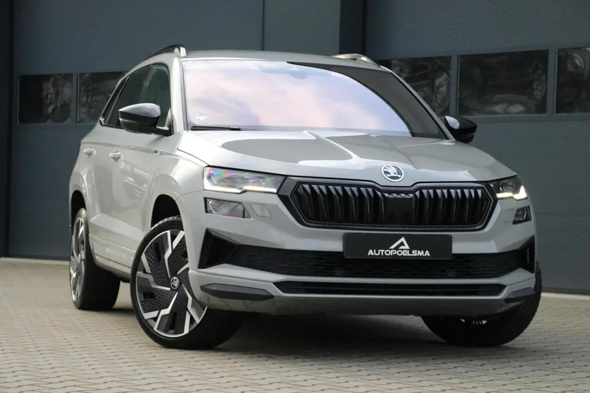 1.5 TSI ACT SPORTLINE AdaptiveCruise Camera 19'Inch Sportzetels AppleCarplay Facelift Trekhaak MatrixLed PrivacyGlass 92000KM BJ2022