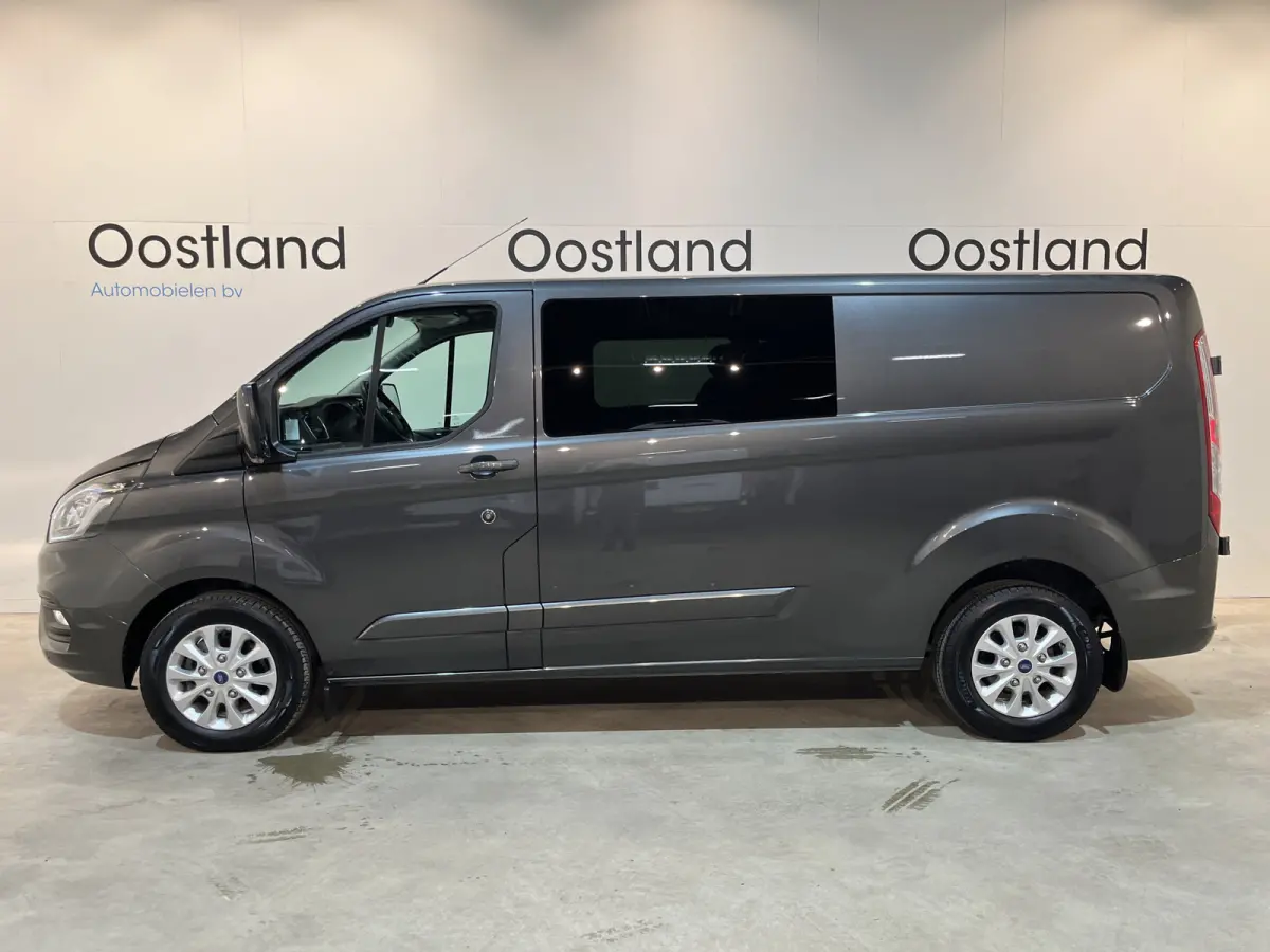 2.0 TDCI L2H1 Limited 130 PK DC 6 pers. / NAP / Euro 6 / Airco / Cruise Control / CarPlay / PDC / Navigatie / 16.200 KM !!