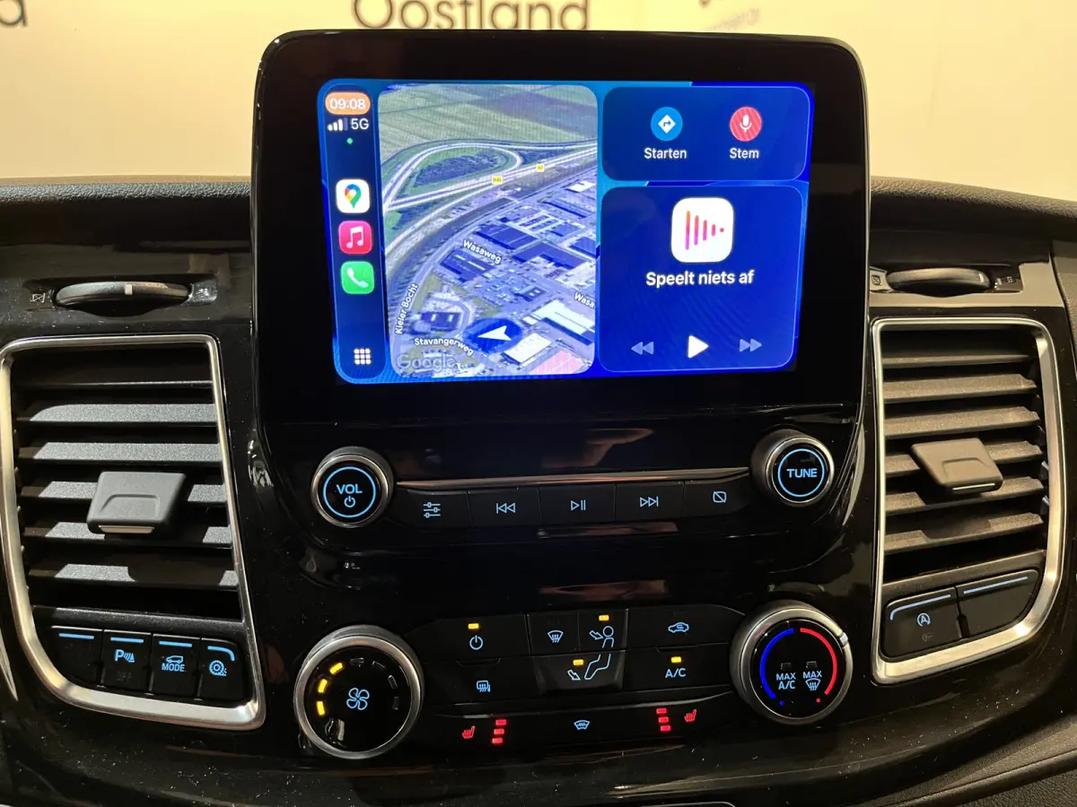 2.0 TDCI L2H1 Limited 130 PK DC 6 pers. / NAP / Euro 6 / Airco / Cruise Control / CarPlay / PDC / Navigatie / 16.200 KM !!