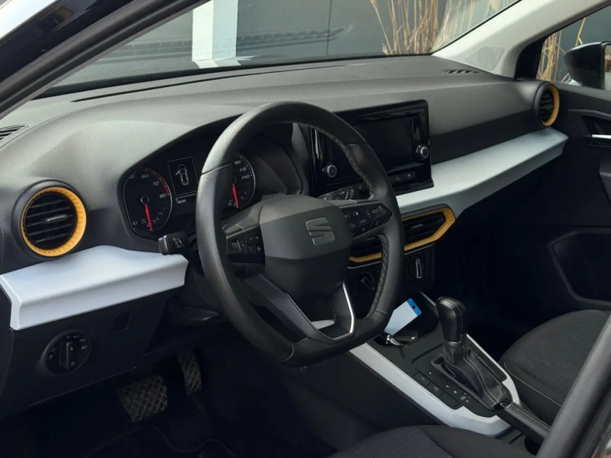 1.0 TSI Style DSG APPLE CARPLAY PDC LED SPORTVELGEN