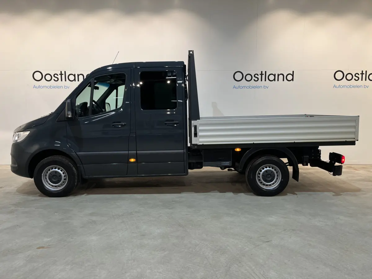 317 CDI L2 RWD DC 7 PERS. Automaat Open Laadbak / Euro 6 / Airco / Cruise Control / Trekhaak / Camera / 16.200 KM !!