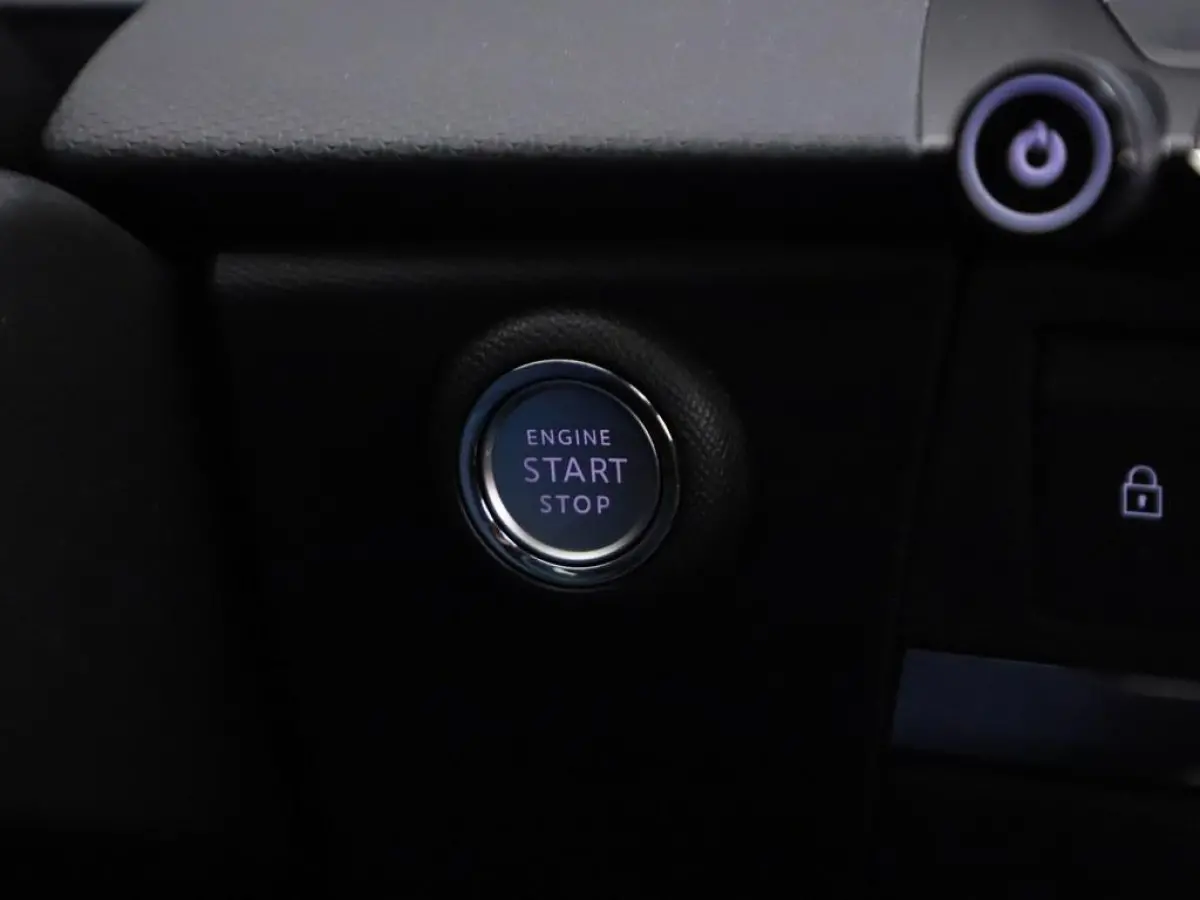 1.2 Turbo Business Ed. Nav/Winterpakket/Agr /Camera/Vc/Ad.Cruise