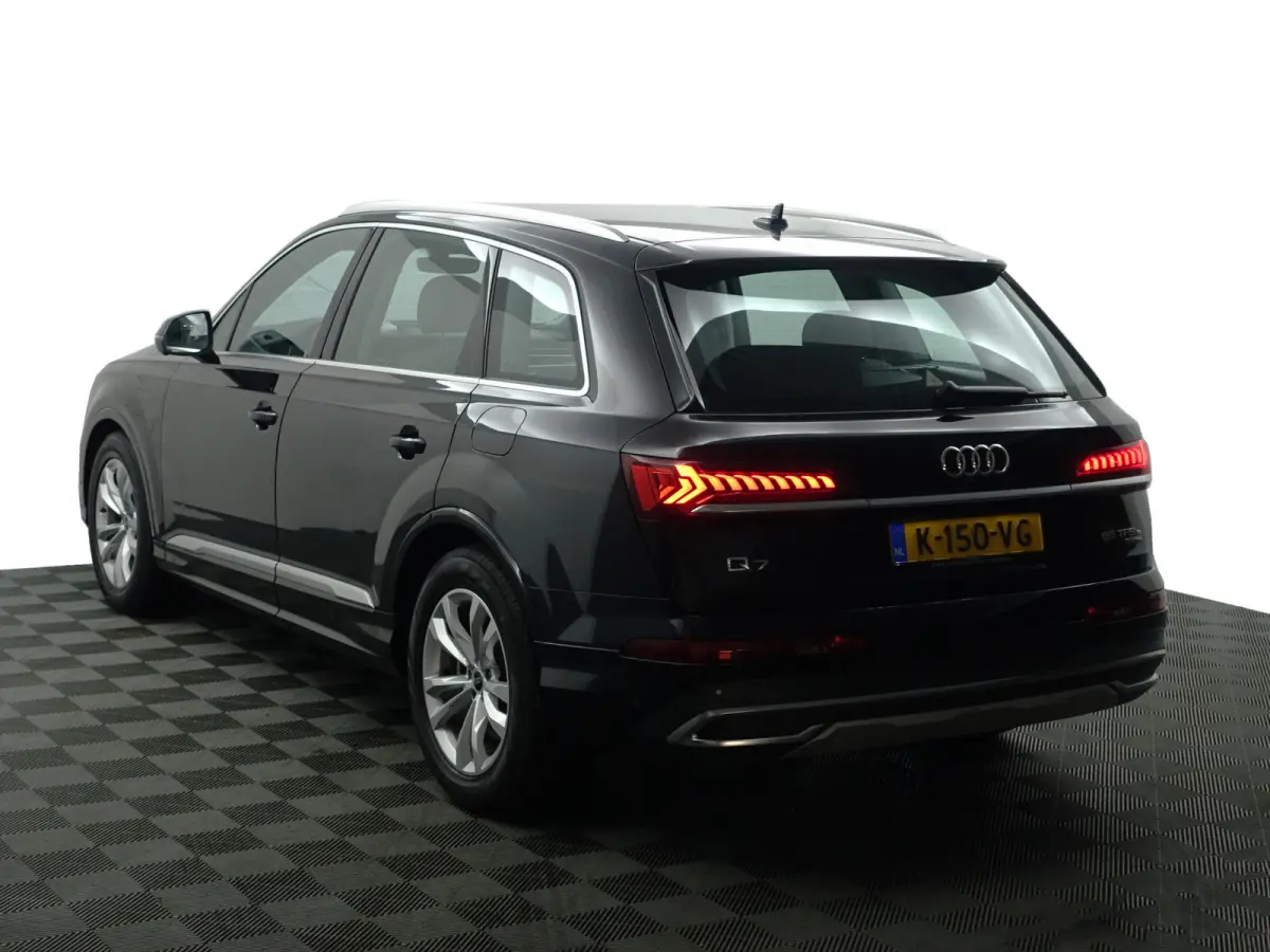 55 TFSI e Quattro Pro Line Aut- 360 Camera, Luchtvering, Dynamic Select, Memory Seats, Xenon Led, Virtual Cockpit