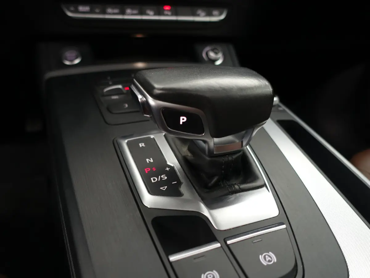 2.0 TFSI Quattro S line Aut- Panoramadak, Xenon Led, Park Assist, Park Pilot, Keyless, Dynamic Select