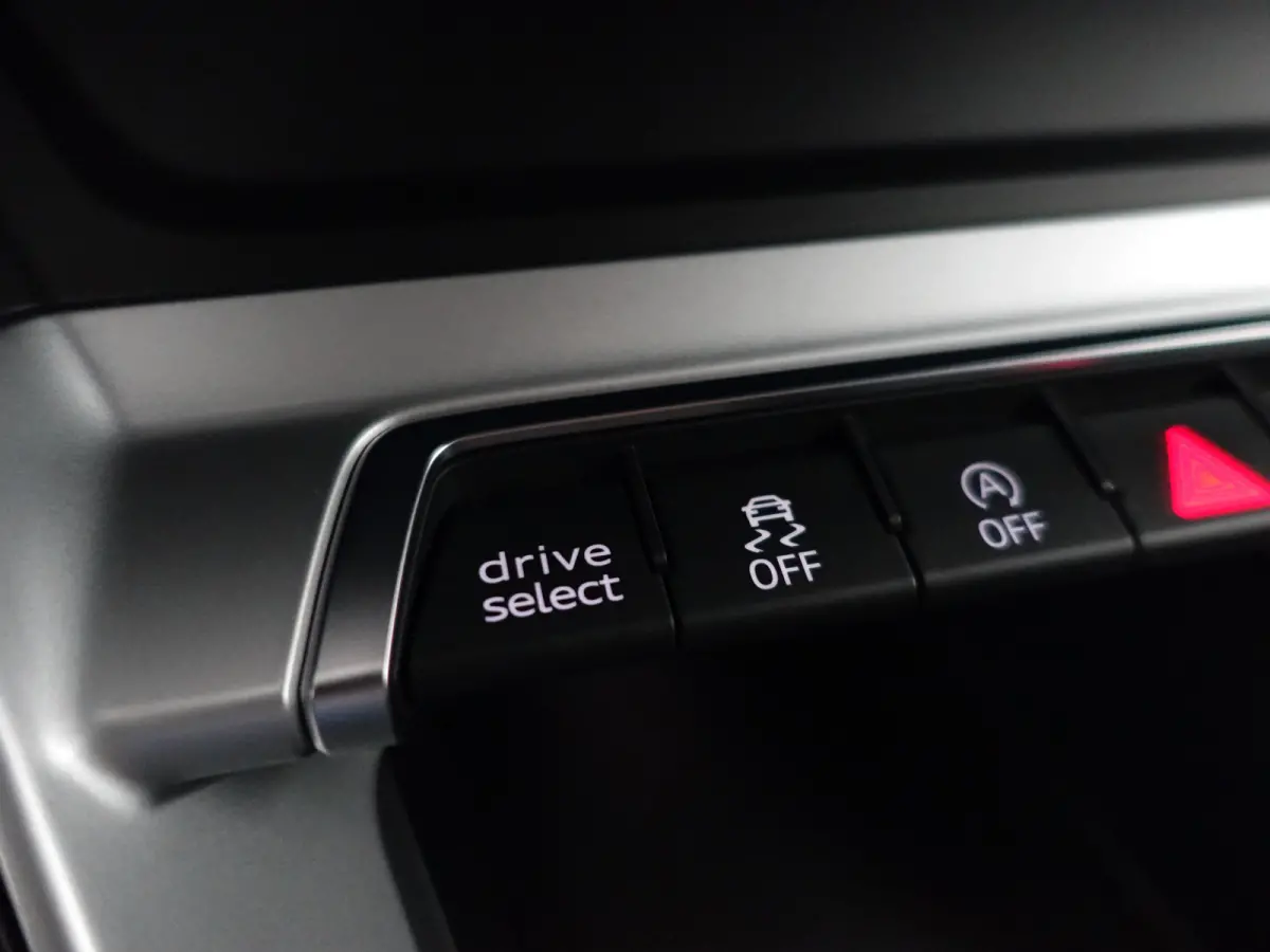 35 TFSI S Edition Aut- Xenon Led, Carplay, Android Auto, Dynamic Select, Privacy Glass, Lane Assist