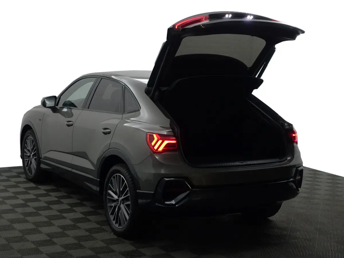 35 TFSI S Edition Aut- Xenon Led, Carplay, Android Auto, Dynamic Select, Privacy Glass, Lane Assist