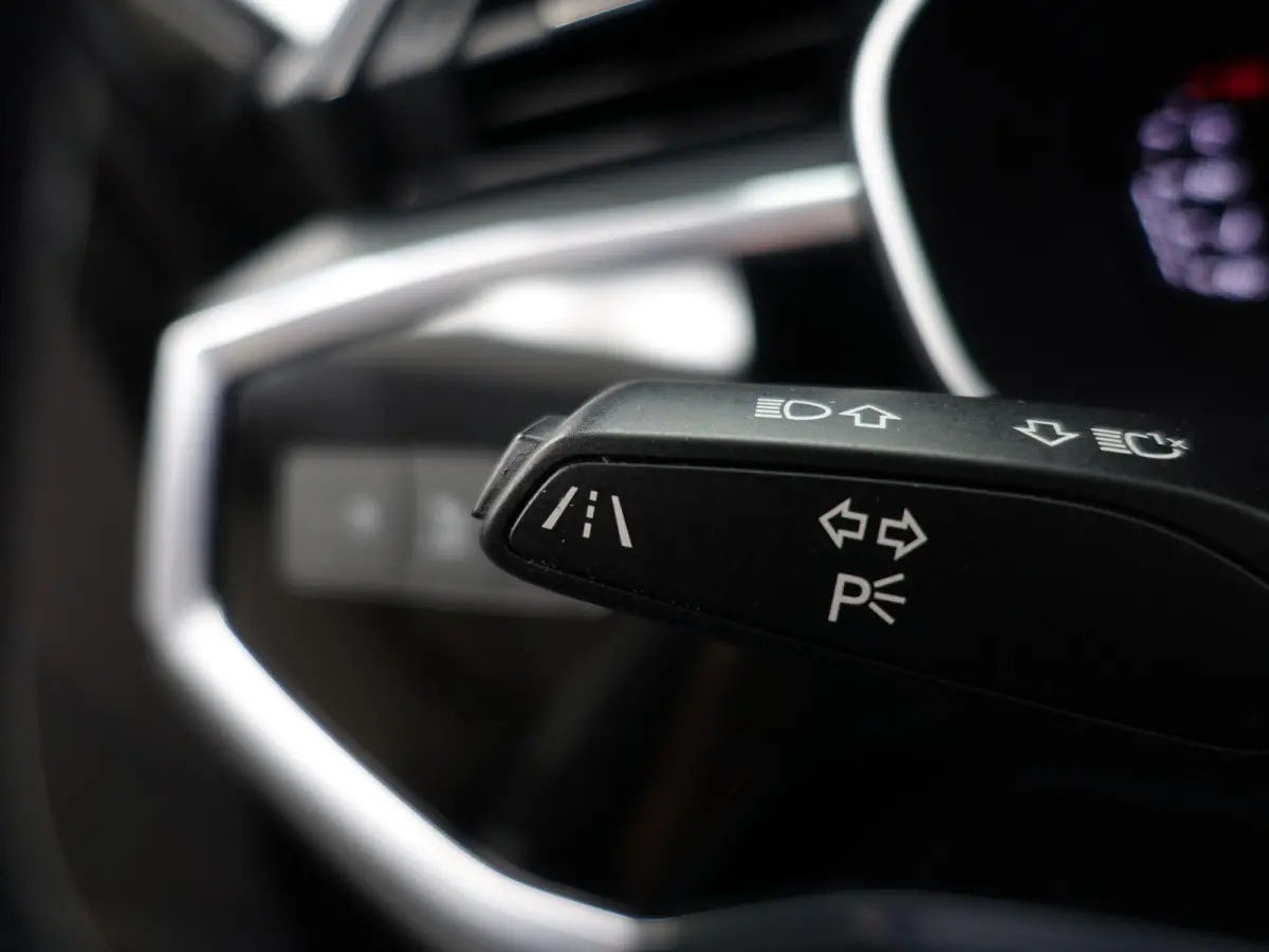 35 TFSI S Edition Aut- Xenon Led, Carplay, Android Auto, Dynamic Select, Privacy Glass, Lane Assist