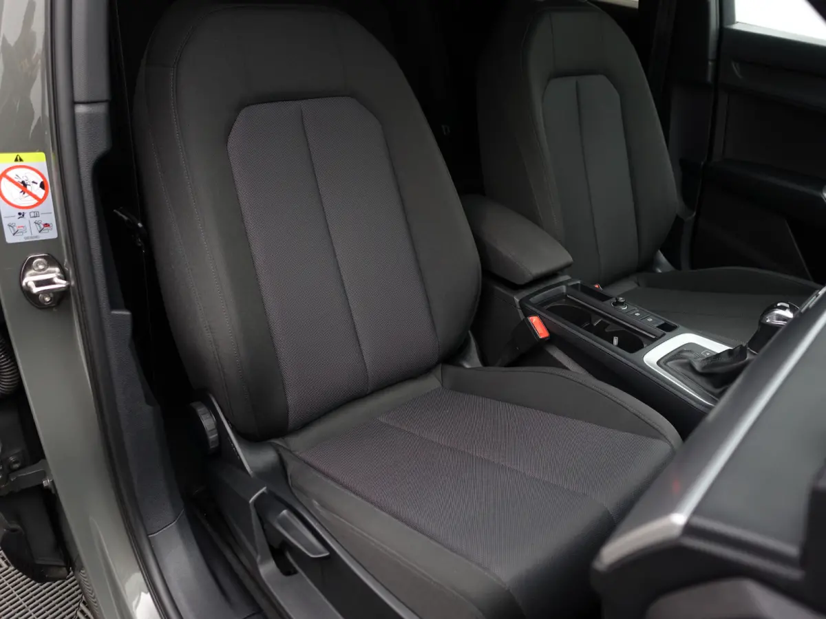 35 TFSI S Edition Aut- Xenon Led, Carplay, Android Auto, Dynamic Select, Privacy Glass, Lane Assist