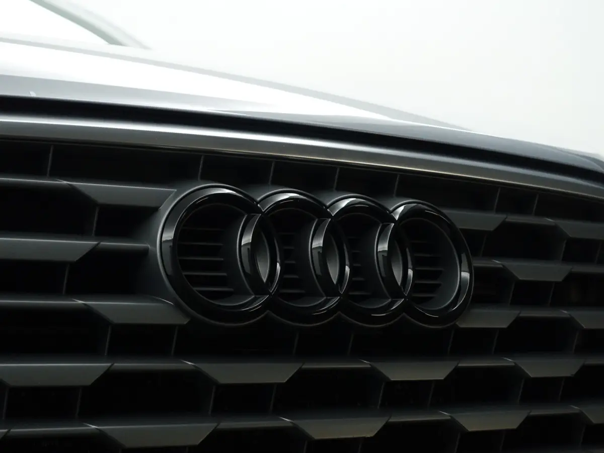 1.4 TFSI 150pk S Line Black Optic Aut- Sport Interieur, Navigatie, Park Assist, Cruise, Trekhaak
