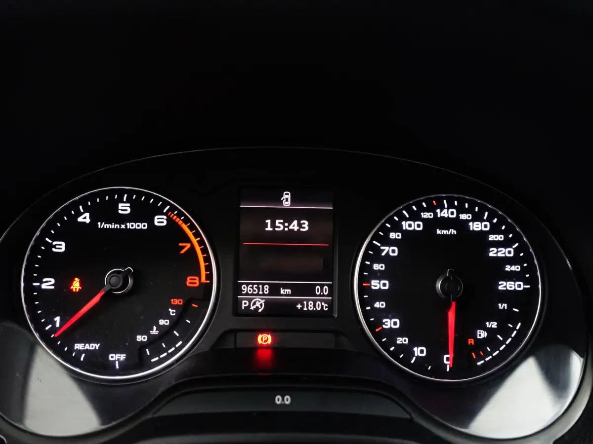 1.4 TFSI 150pk S Line Black Optic Aut- Sport Interieur, Navigatie, Park Assist, Cruise, Trekhaak