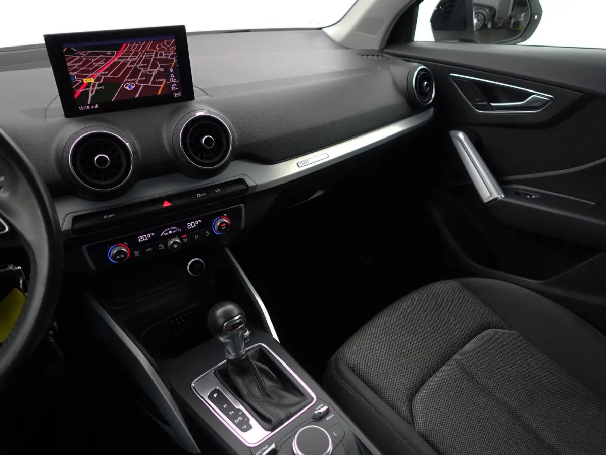 35 TFSI 150pk S Line Aut- Two Tone, Navigatie, Park Assist, Privacy Glass, Clima, Cruise, Sport Interieur