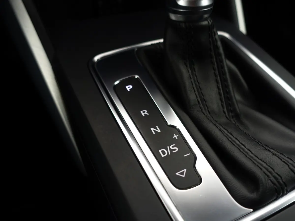 35 TFSI 150pk S Line Aut- Two Tone, Navigatie, Park Assist, Privacy Glass, Clima, Cruise, Sport Interieur