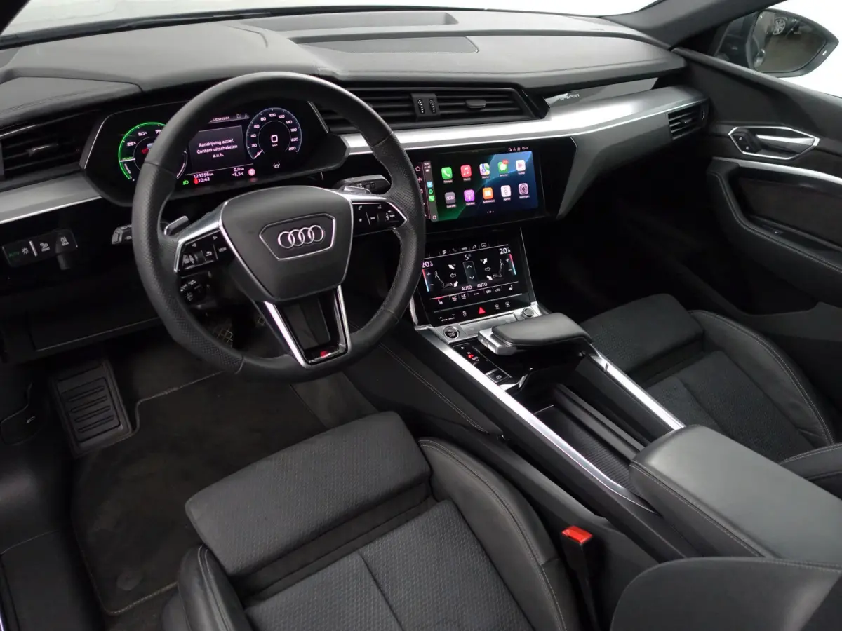 55 quattro S edition 95 kWh- Panoramadak, Carplay, Android Auto, Xenon Led Matrix, Memory Seats