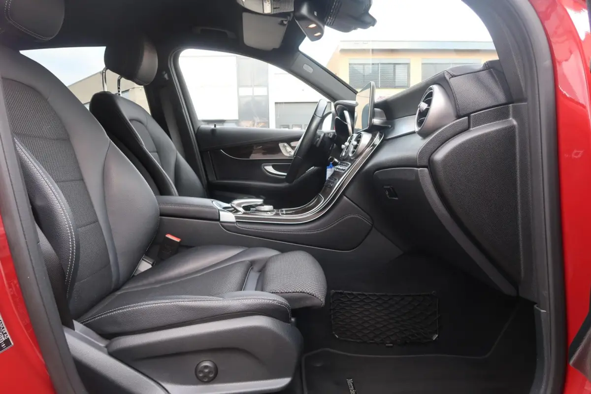 250 4MATIC HEAD-UP|MEMORY|360CAMERA|ADAPTIVE CRUISECONTROL|DEALER ONDERHOUDEN