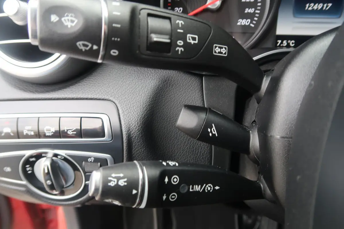 250 4MATIC HEAD-UP|MEMORY|360CAMERA|ADAPTIVE CRUISECONTROL|DEALER ONDERHOUDEN