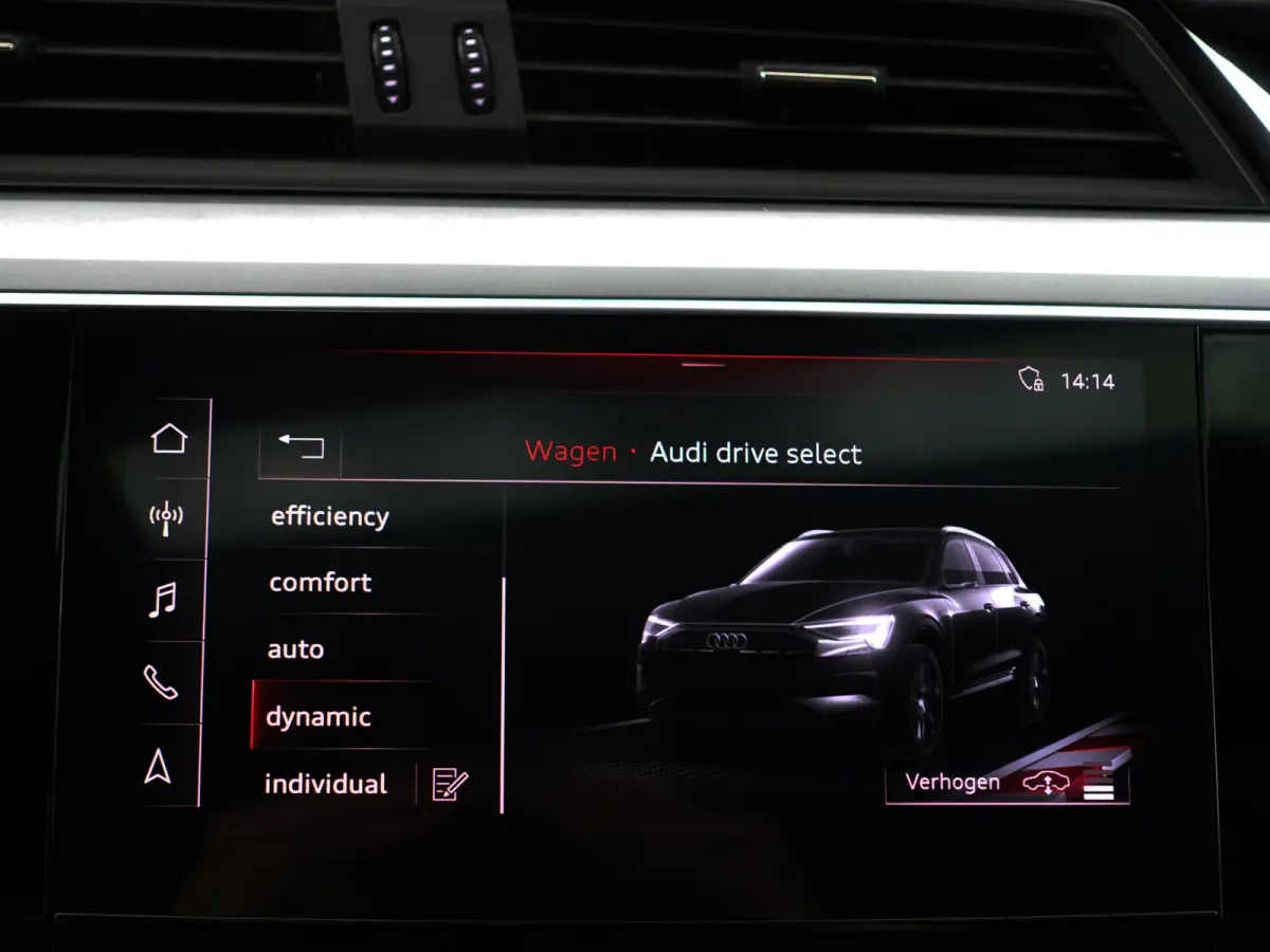 e-tron 50 quattro S edition plus 71 kWh- SOH 87%, Panoramadak, Memory, Carplay, Xenon Led, Luchtvering, Leder Interieur