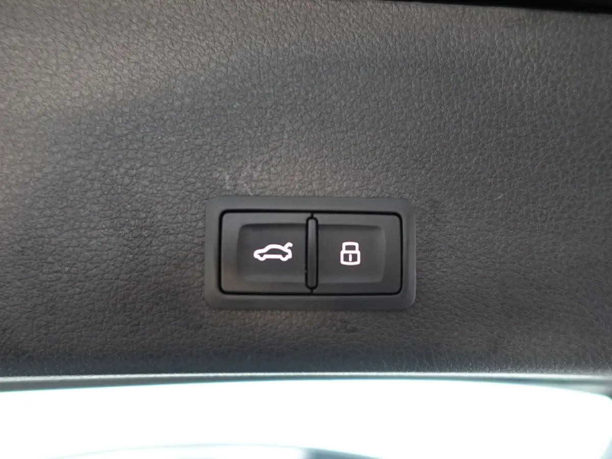 e-tron 55 Quattro advanced 95 kWh- SOH 92%, Panoramadak, Bang Olufsen, Memory, CarPlay, Xenon led, Ada Cruise, Sfeerverlichting