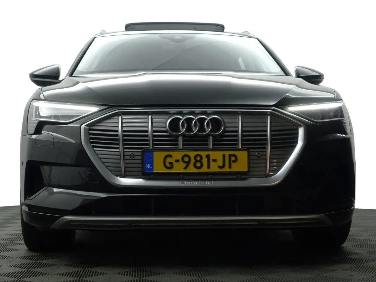 e-tron 55 Quattro advanced 95 kWh- SOH 92%, Panoramadak, Bang Olufsen, Memory, CarPlay, Xenon led, Ada Cruise, Sfeerverlichting