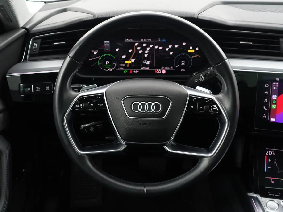 e-tron 55 Quattro advanced 95 kWh- SOH 92%, Panoramadak, Bang Olufsen, Memory, CarPlay, Xenon led, Ada Cruise, Sfeerverlichting