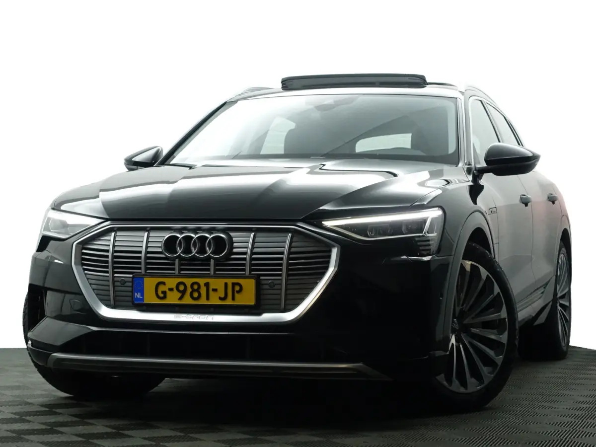 e-tron 55 Quattro advanced 95 kWh- SOH 92%, Panoramadak, Bang Olufsen, Memory, CarPlay, Xenon led, Ada Cruise, Sfeerverlichting