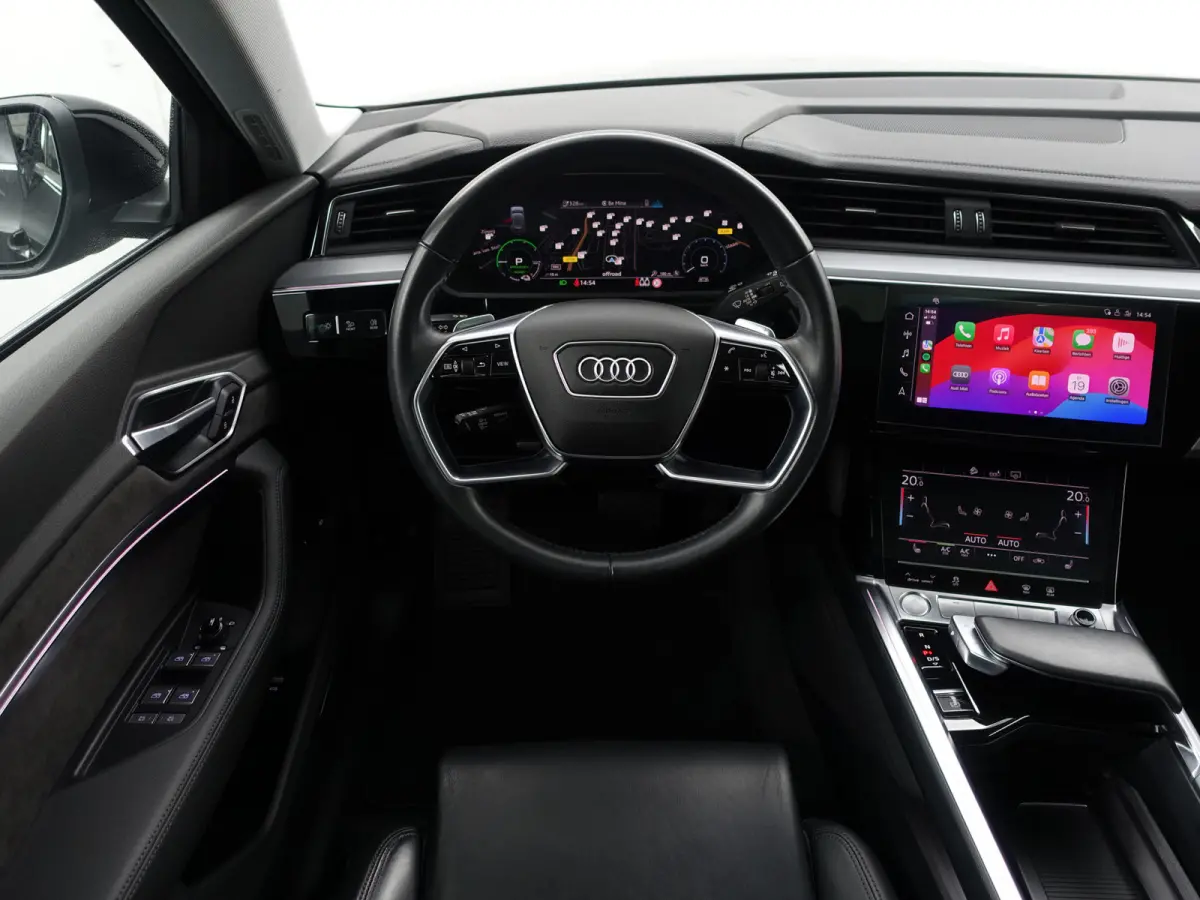 e-tron 55 Quattro advanced 95 kWh- SOH 92%, Panoramadak, Bang Olufsen, Memory, CarPlay, Xenon led, Ada Cruise, Sfeerverlichting
