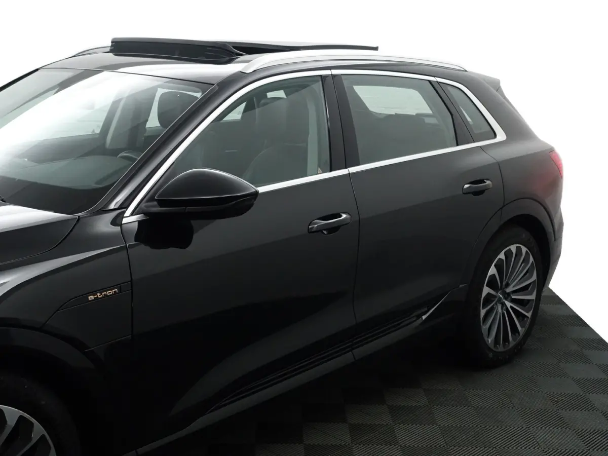 e-tron 55 Quattro advanced 95 kWh- SOH 92%, Panoramadak, Bang Olufsen, Memory, CarPlay, Xenon led, Ada Cruise, Sfeerverlichting