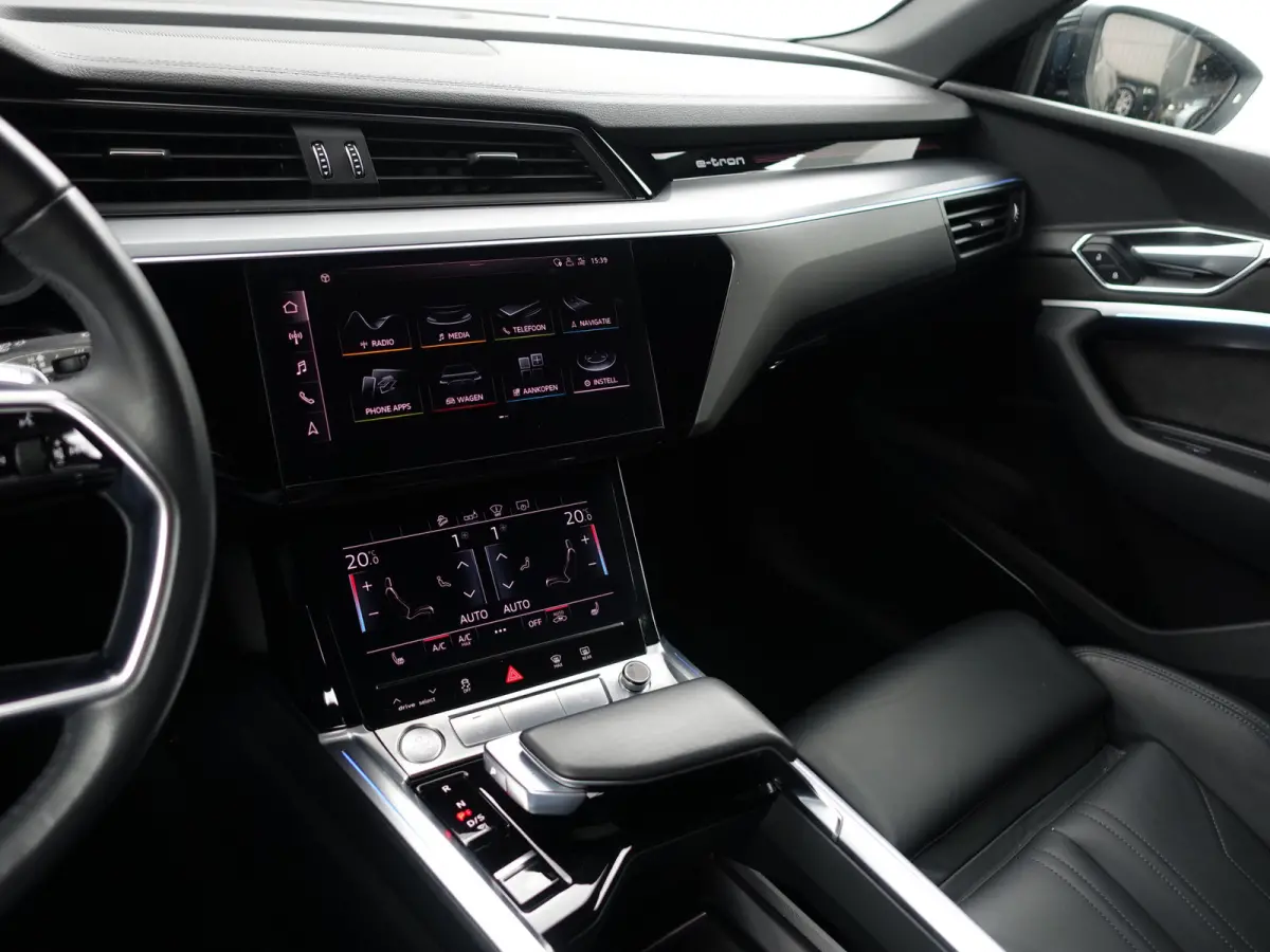 e-tron 55 Quattro Advanced Pro Line Plus 95 kWh- Bang Olufsen, Head Up, 360 Camera, Sfeerverlichting, Memory