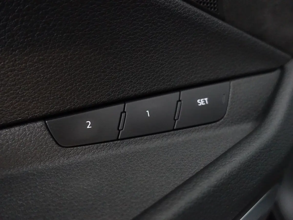e-tron 55 Quattro Advanced Pro Line Plus 95 kWh- Bang Olufsen, Head Up, 360 Camera, Sfeerverlichting, Memory