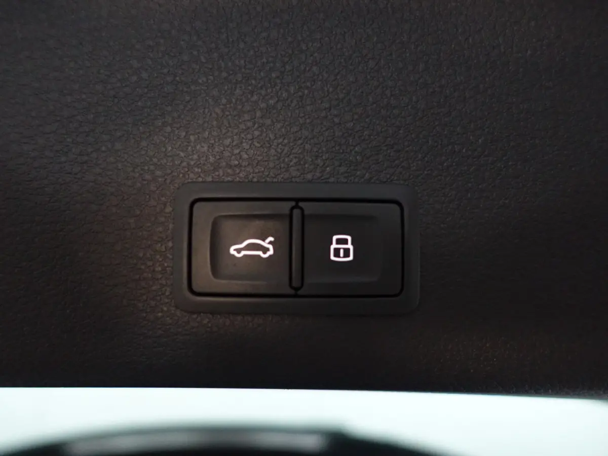 e-tron 55 Quattro Advanced Pro Line Plus 95 kWh- Bang Olufsen, Head Up, 360 Camera, Sfeerverlichting, Memory
