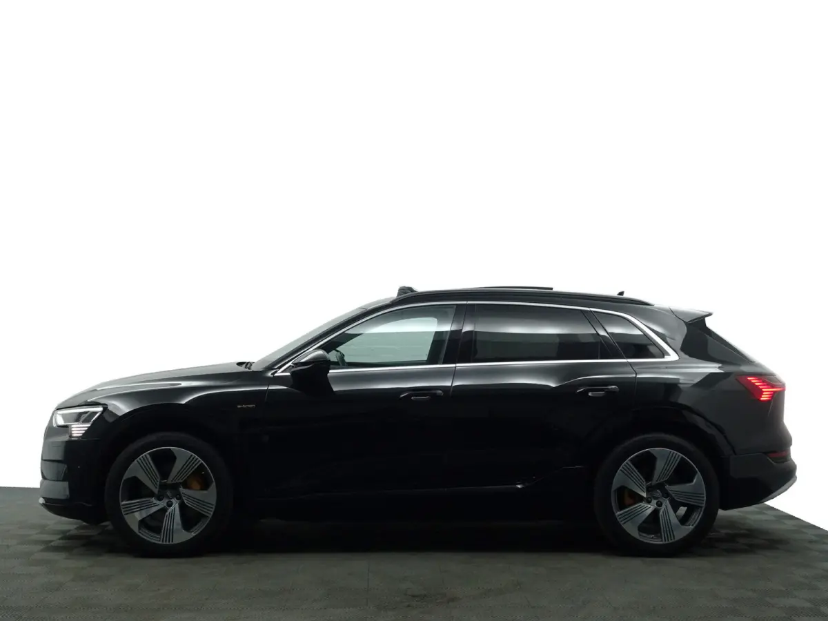 e-tron 55 Quattro Advanced Pro Line Plus 95 kWh- Bang Olufsen, Head Up, 360 Camera, Sfeerverlichting, Memory