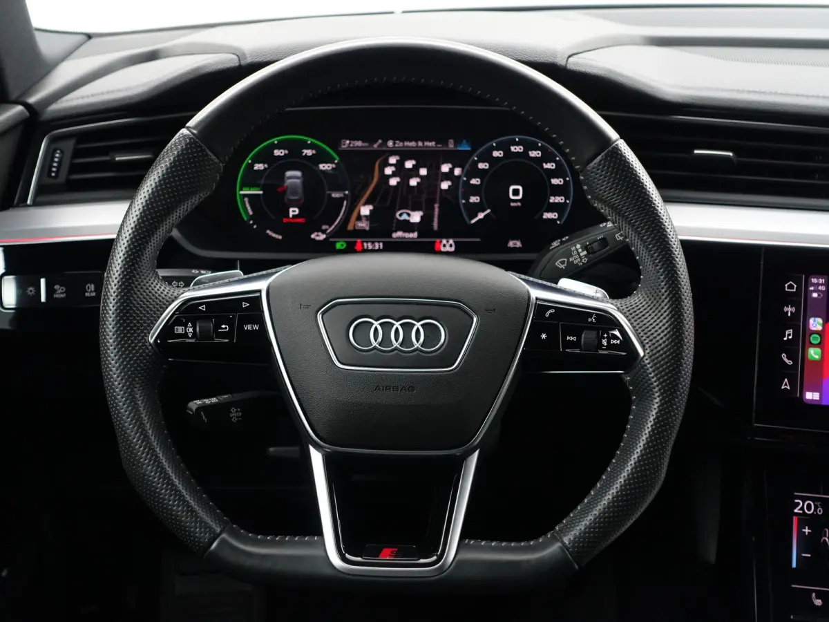 e-tron 55 quattro advanced 95 kWh- Panoramadak, CarPlay, Ada Cruise, Sfeerverlichting, Camera, Memory, Design Leder Interieur