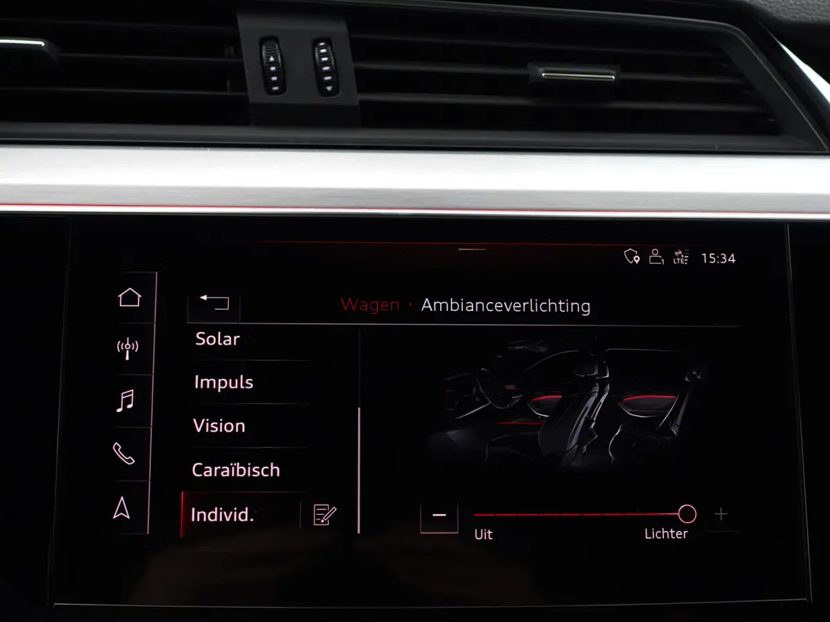 e-tron 55 quattro advanced 95 kWh- Panoramadak, CarPlay, Ada Cruise, Sfeerverlichting, Camera, Memory, Design Leder Interieur